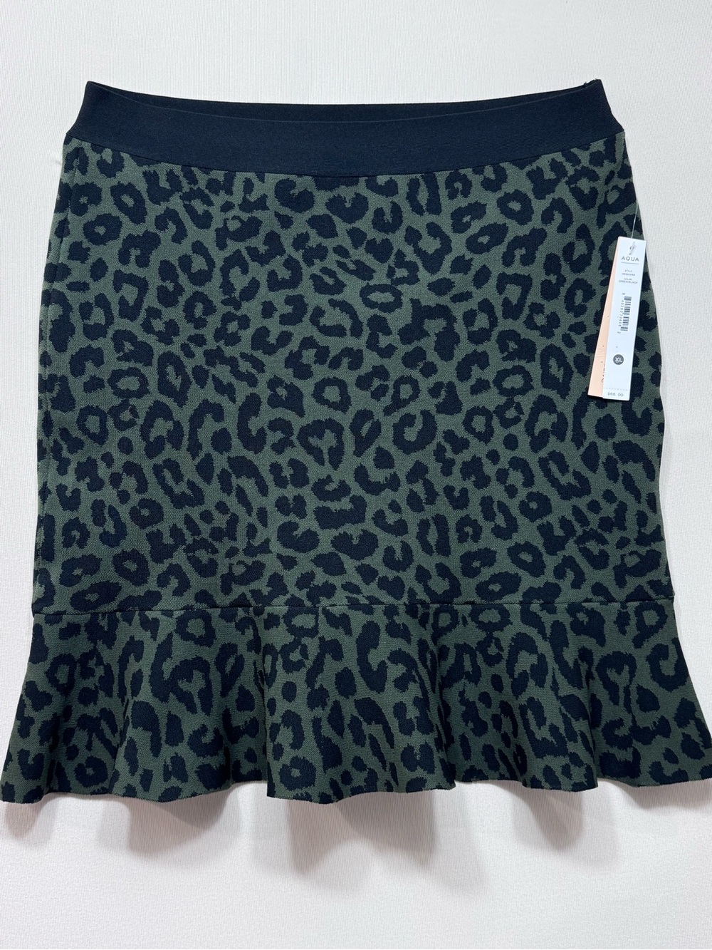 NWT Aqua Animal Print Jacquard Knit Skirt NWT size large